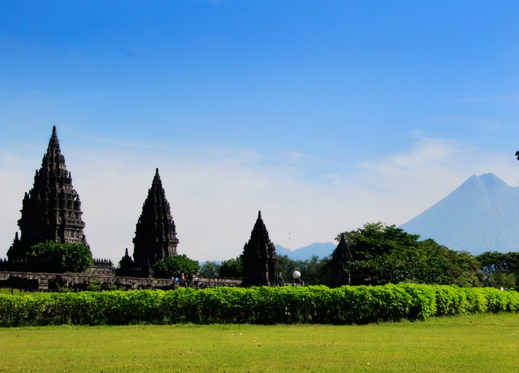 Candi-Prambanan-Jogja